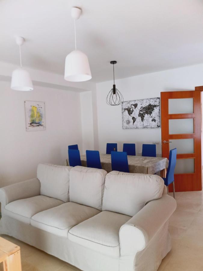Chalet Amplio Con Jardin Y Zona Barbacoa. レウス エクステリア 写真