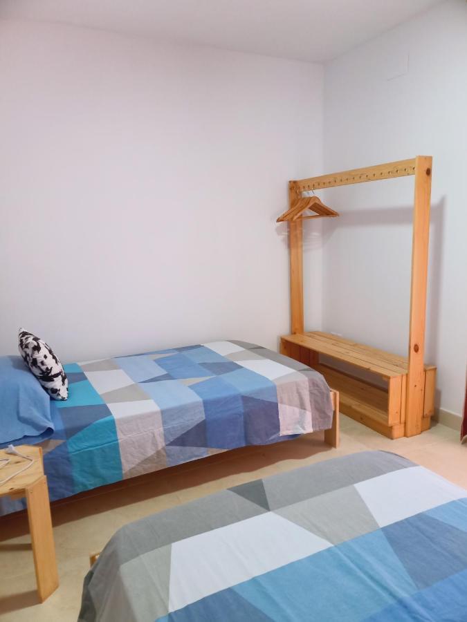 Chalet Amplio Con Jardin Y Zona Barbacoa. レウス エクステリア 写真